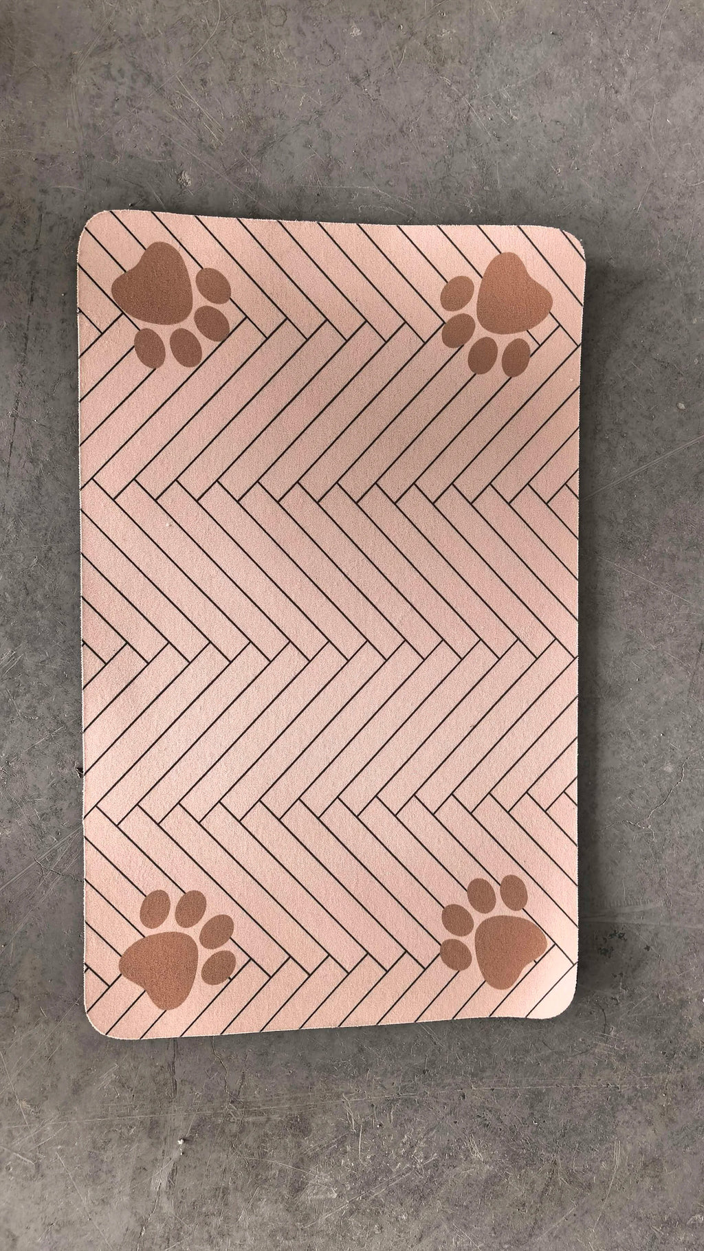 ZooFlex Waterproof Cat Face Feeding Mat – Non-Slip Pet Food Bowl Placemat