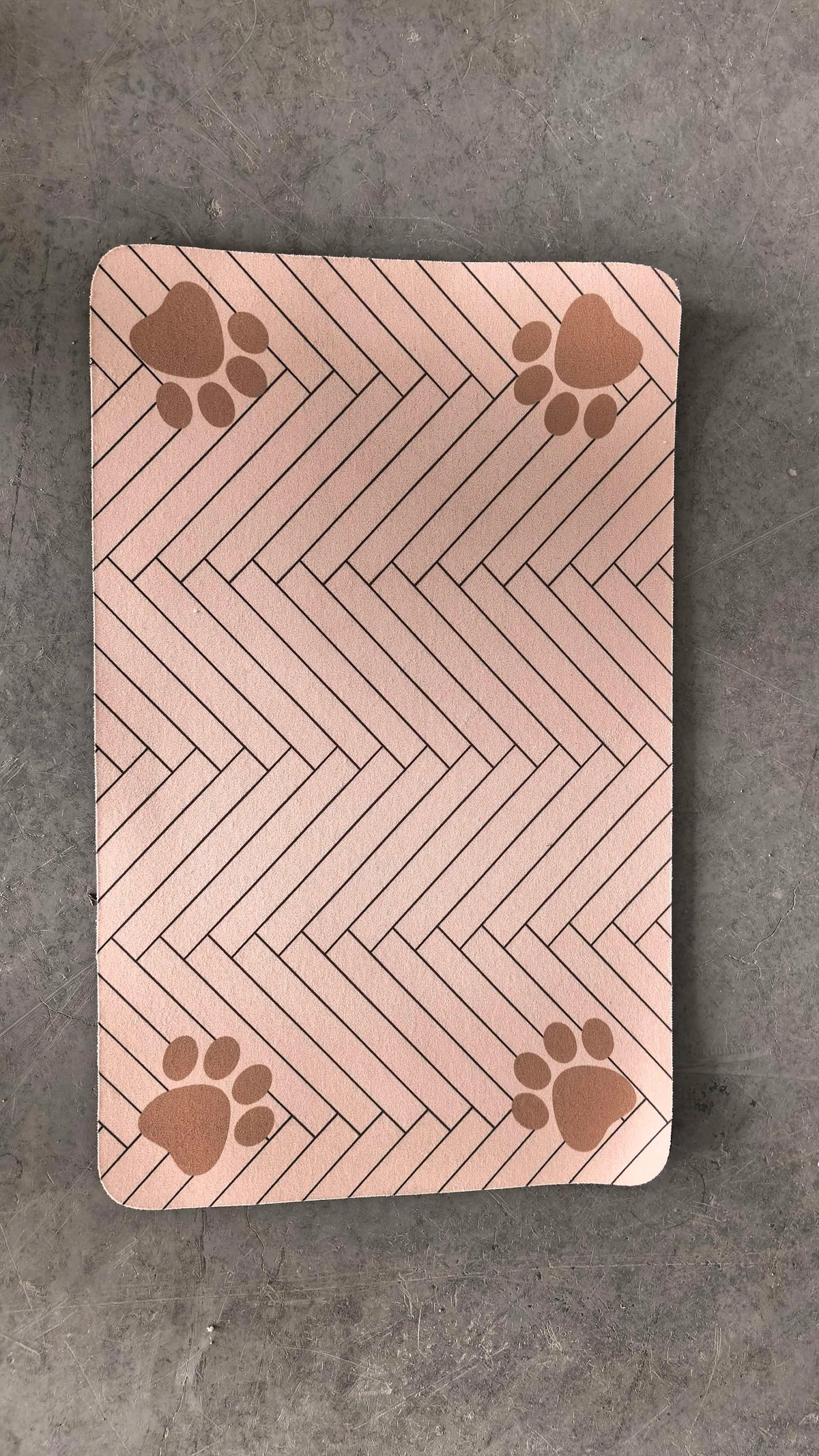 ZooFlex Waterproof Cat Face Feeding Mat – Non-Slip Pet Food Bowl Placemat