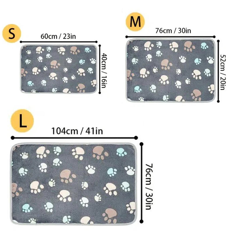 ZooFlex Soft Fluffy Pet Blanket – Warm Paw Print Fleece for Dogs & Cats
